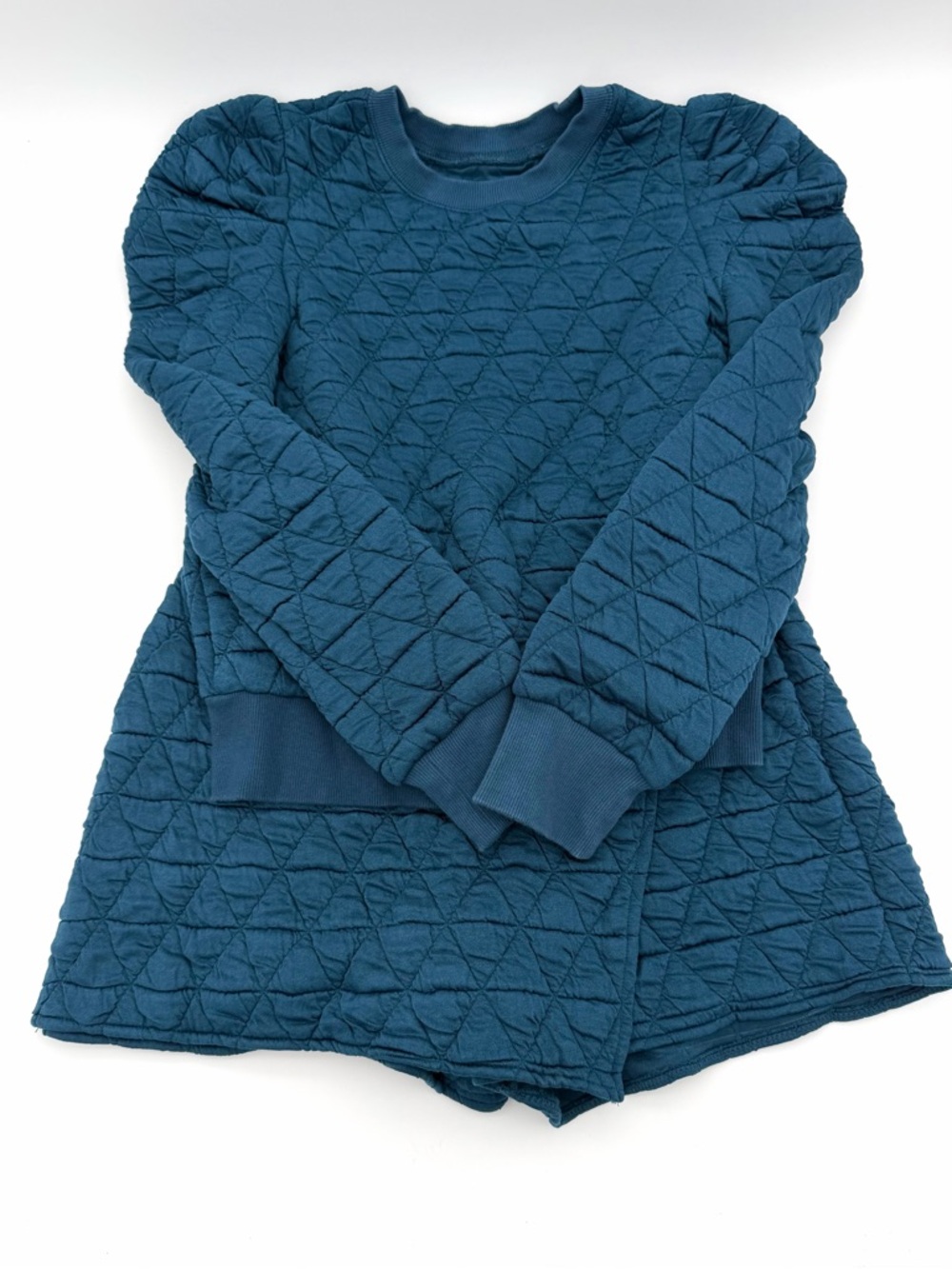 NWOT New Women's Quilted Long Sleeve And Skort Outfit Shorts Top Set Shirt Navy